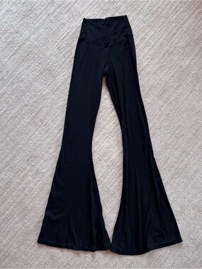 Offline by Aerie Women’s Wide Leg Flare Yoga Pants